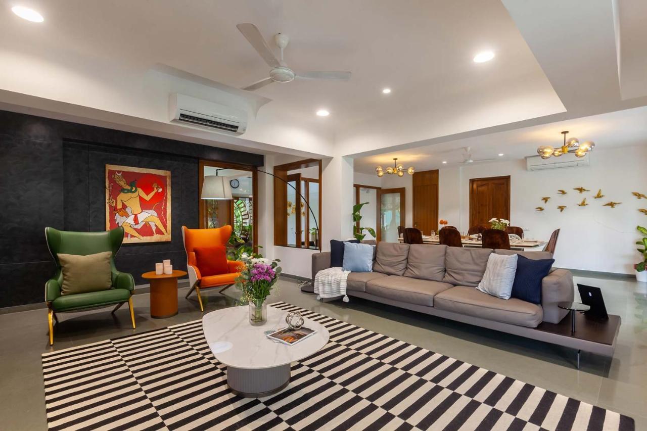 Villa Sereno By Stayvista - An Elegant And Entertaining Retreat Featuring A Swimming Pool, Outdoor Jacuzzi, Modern Interiors, And A Snooker Table Alībāg Exteriér fotografie