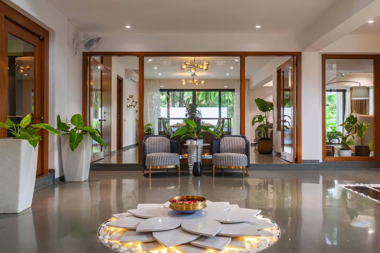 Villa Sereno By Stayvista - An Elegant And Entertaining Retreat Featuring A Swimming Pool, Outdoor Jacuzzi, Modern Interiors, And A Snooker Table Alībāg Exteriér fotografie